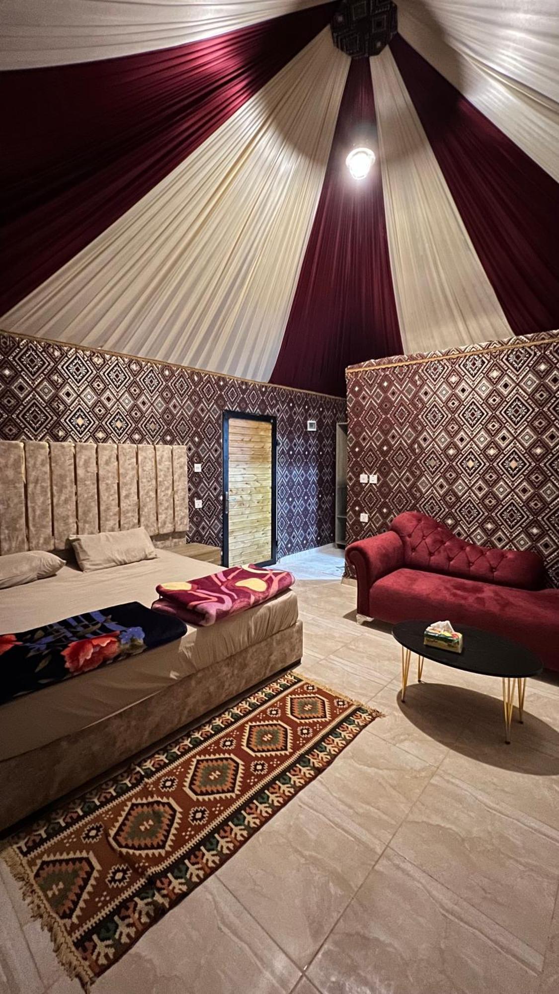Rum Joharh Luxury Camp Вади Рум Екстериор снимка